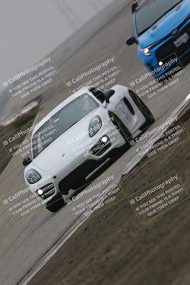 media/Nov-28-2025-Speed SF (Fri) [[b9fcb3577c]]/Green/Session 3 (Outside Grapevine)/